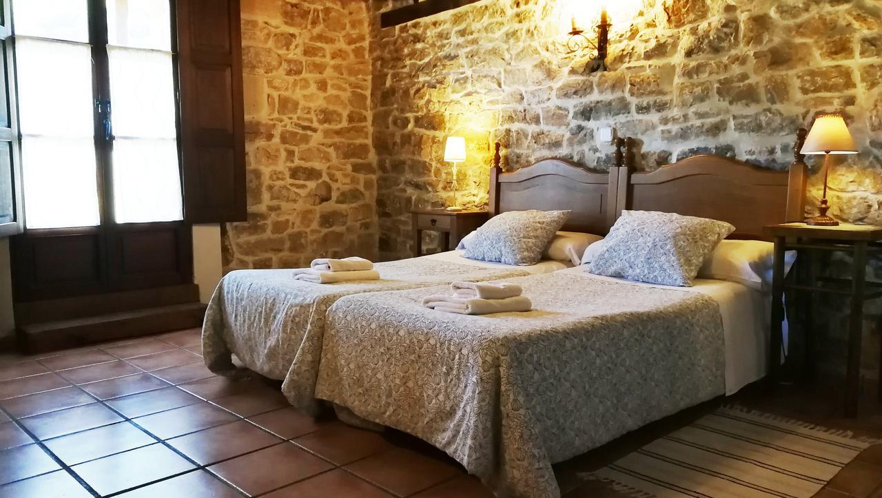 Casa Rural La Toba I Y II Bezana Zewnętrze zdjęcie